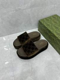 Picture of Gucci Slippers _SKUGuccisz35-443cmmnf01132142